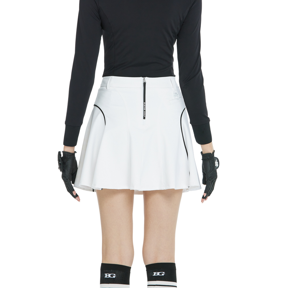 BLKTEE高腰修身花瓣短裙(白)