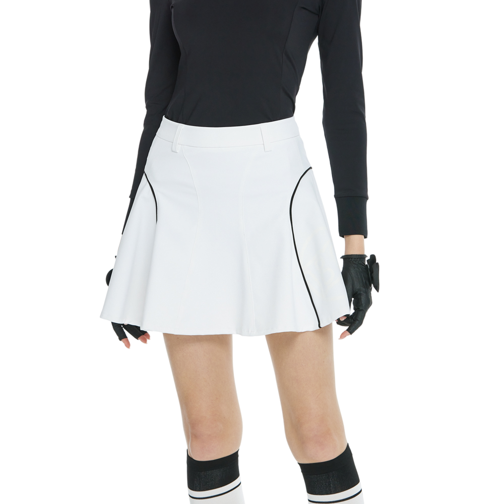 BLKTEE高腰修身花瓣短裙(白)