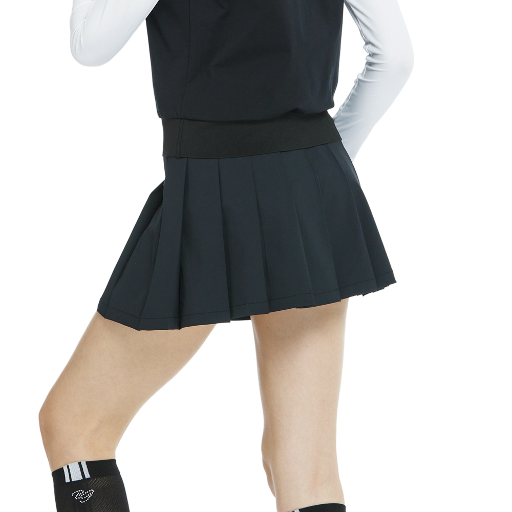 BLKTEE乾爽透氣百褶短裙(黑)