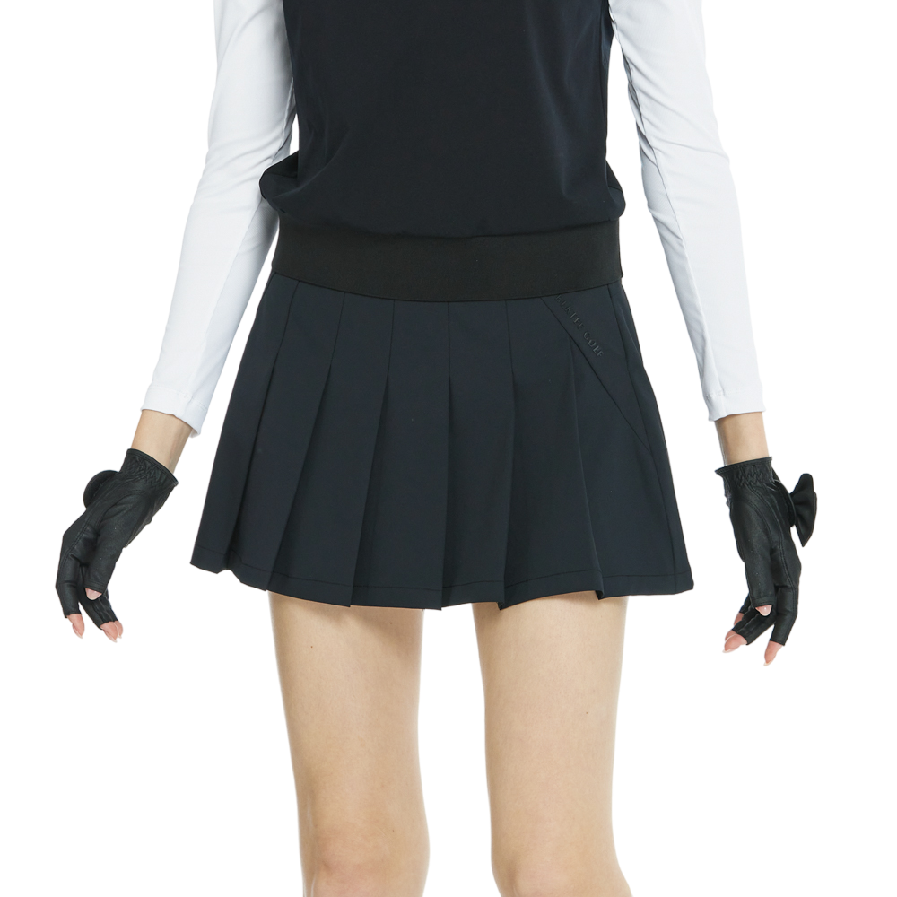 Dry and breathable pleated mini skirt (black)