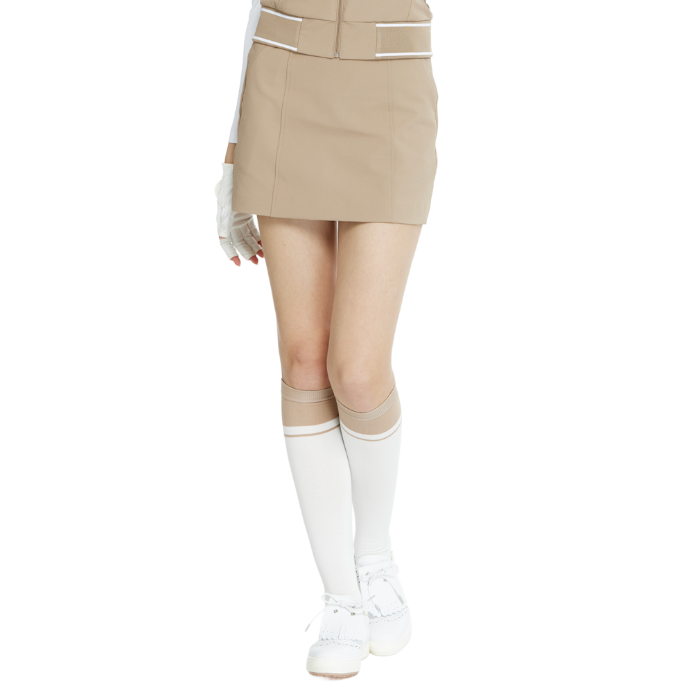 BLKTEE女學院風撞色小腿襪(白卡其)