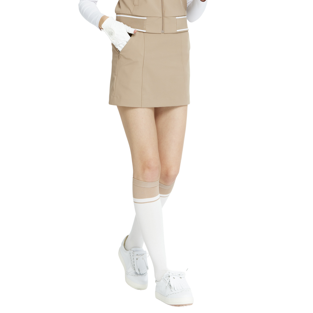 BLKTEE女學院風撞色小腿襪(白卡其)