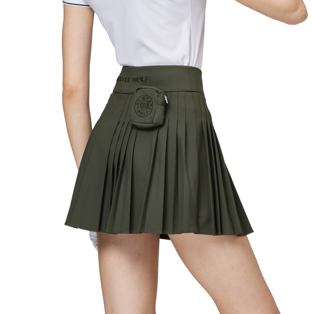 High-waisted women's pleated skirt
